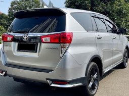 Toyota Kijang Innova venturer 2.0 A/T 2018 4