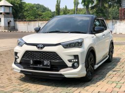 Toyota Raize 1.0T GR Sport CVT (Two Tone) 2021 Putih 1