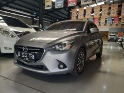 Mazda 2 R 1.5 AT 2016