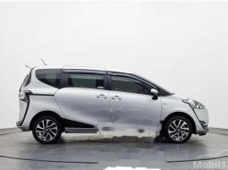 Jual Toyota Sienta G 2017 harga murah di Jawa Barat 4