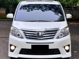 TOYOTA ALPHARD SC PREMIUM SOUND CBU 2012 PUTIH 1