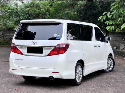 TOYOTA ALPHARD SC PREMIUM SOUND CBU 2012 PUTIH 8