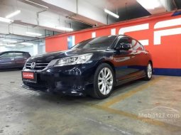 Mobil Honda Accord 2015 VTi-L terbaik di Banten 7