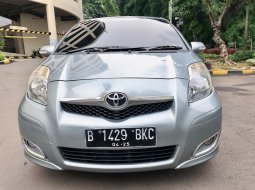 Toyota Yaris E 2010 1