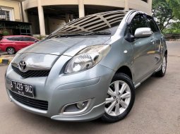 Toyota Yaris E 2010 3