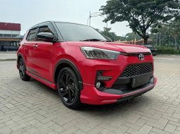 Toyota Raize 1.0T GR Sport CVT TSS (Two Tone) 2021 Merah 1