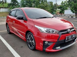 Toyota Yaris S Limited 2020 4