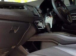 Honda HR-V 1.5L E CVT 2020 4
