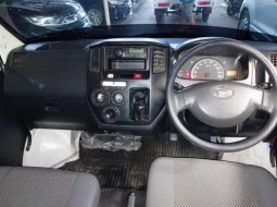Daihatsu Gran Max Blind Van 2017 Hatchback 10