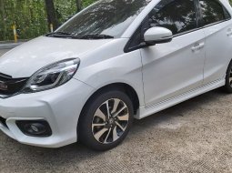 JUAL Honda Brio RS CVT 2018 Putih 2