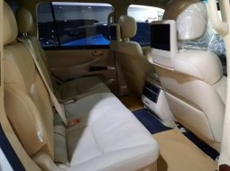 Lexus LX 570 Sport 2014 Putih 7