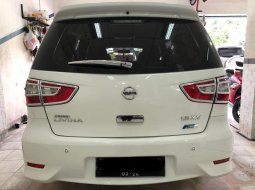 Nissan Grand Livina SV 2013 4