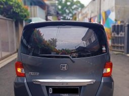 Honda Freed PSD AC DOUBLE 2013 6