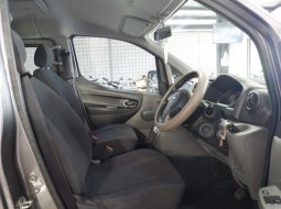 Nissan Evalia XV 2012 7