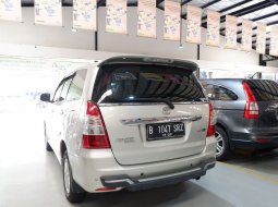 Toyota Kijang Innova V A/T Gasoline 2013 3