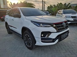 Jual mobil Toyota Fortuner 2021 , Jawa Barat, Kota Bogor 7