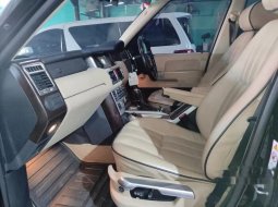 Jual mobil Land Rover Range Rover 2006 bekas, Jawa Timur 8