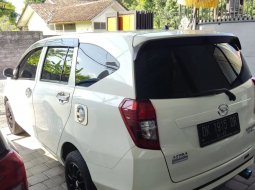 Daihatsu Sigra 1.2 X MT 2017 Putih 6