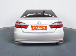 Toyota Camry 2.5 V AT 2015 Silver 4