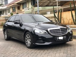 MERCEDES-BENZ E200 AT HITAM 2016 DISKON SAMPE PULUHAN JUTA RUPIAH!!! 3