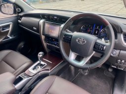 Toyota Fortuner 2.4 VRZ AT 4x4 2016 Silver 5