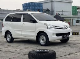 Daihatsu Xenia 1.3 X MT 2014 Hitam 7