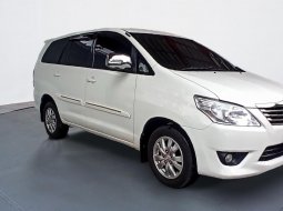 Toyota Innova 2.5 G MT 2012 Putih 1