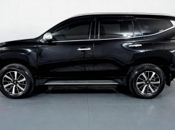 Mitsubishi Pajero Sport 2.4 Dakar Ultimate 4X2 AT 2018 Hitam 3