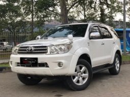 Toyota Fortuner 2010 Banten dijual dengan harga termurah 1