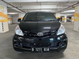 TOYOTA AVANZA 1,3 E MT 2014 HITAM 1