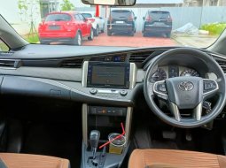 Toyota Kijang Innova 2.4V 2016 9