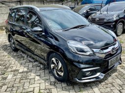 Honda Mobilio RS CVT 2016 Hitam 3