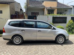 Nissan Grand Livina S 2010 Silver 3