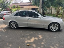 Mercedes-Benz E-Class E 280 2008 3