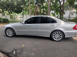 Mercedes-Benz E-Class E 280 2008 7