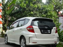 Honda Jazz RS 2011 3