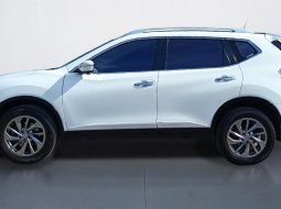 Nissan X-Trail 2.5 AT 2015 Putih 3