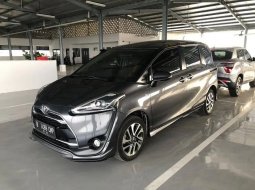 Jual mobil bekas murah Toyota Sienta Q 2017 di Jawa Barat