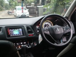 Honda HR-V E CVT 2015 Putih 10