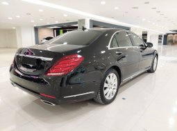 Mercedes-Benz S-Class S 400 2014 Hitam 4