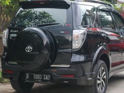 Toyota Rush TRD Sportivo 2016 Hitam 4