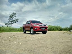 Toyota Hilux D Cab 2017 Merah 1