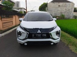 Jawa Barat, Mitsubishi Xpander GLS 2017 kondisi terawat 9