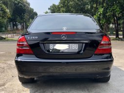 MERCEDES BENZ E240 AT HITAM 2004 DISKON SAMPE RATUSAN JUTAA!!! 4