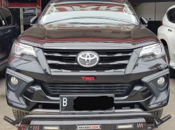 Toyota Fortuner TRD A/T ( Matic Diesel ) 2018 Hitam Km 61rban Mulus Siap Pakai