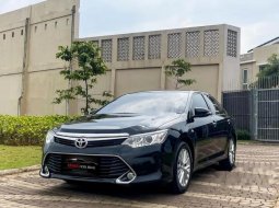 Jual mobil Toyota Camry V 2017 bekas, Banten