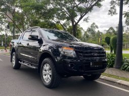 Ford Ranger WILDTRACK 4X4 2014 Hitam 4