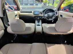 Jual mobil bekas murah Honda HR-V S 2018 di Jawa Barat 7