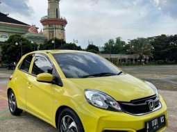 Honda Brio E 2018 Kuning 2