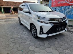 Toyota Avanza Veloz 2021 3